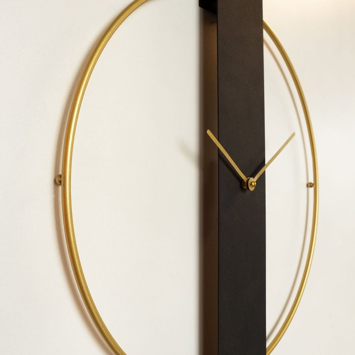 Wallity Future Metal Wall Clock - APS119 Negro y Oro Wallity Future Metal Wall Clock - APS119 Negro y Oro